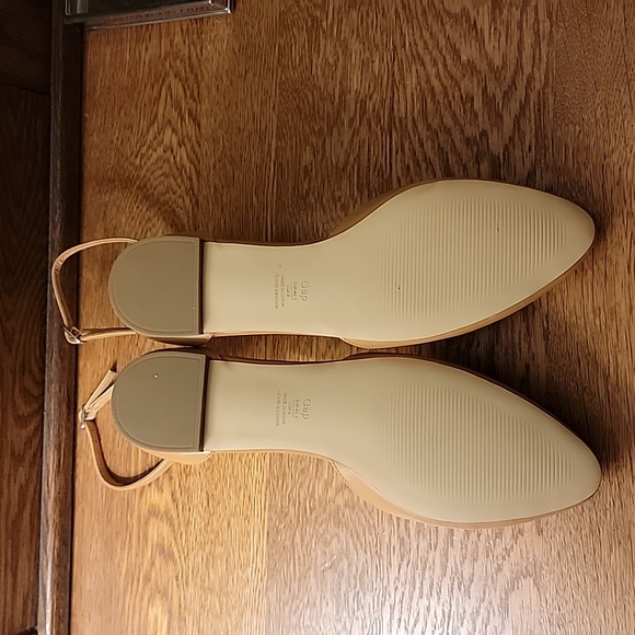 Gap strappy flats - Picture 3 of 4